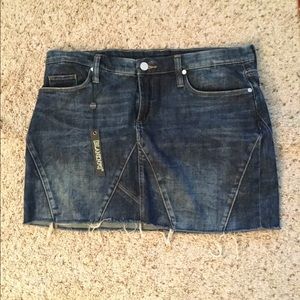 Blank NYC Distressed Denim Jeans Mini Skirt Y2K Party Casual Schhol sz 31